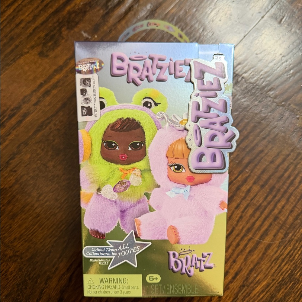 Bratziez Plush - Sealed